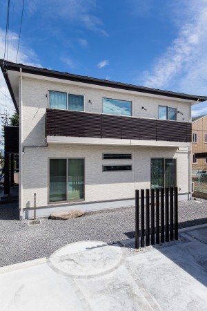 アルプスピアホームの施工事例の外観